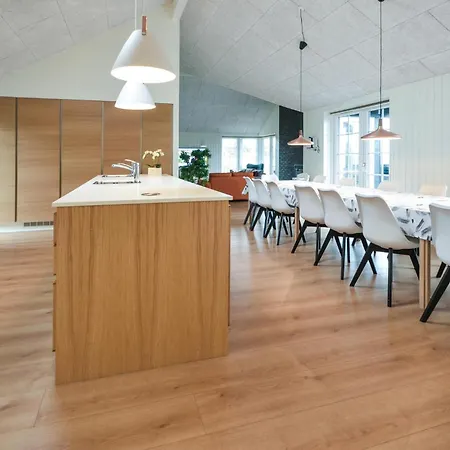 Beautiful In With Sauna بيت للعطل