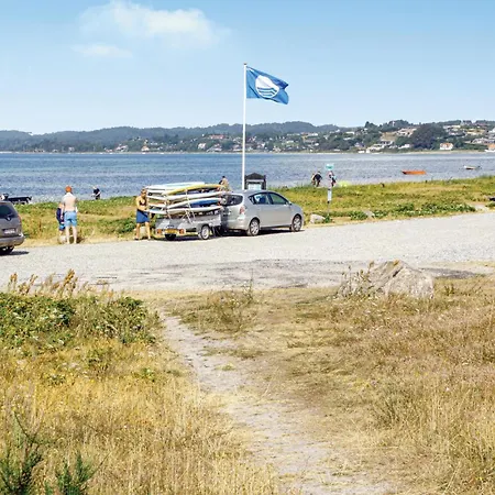 Pet Friendly In With Outdoor Swimming Pool Holiday home Ebeltoft